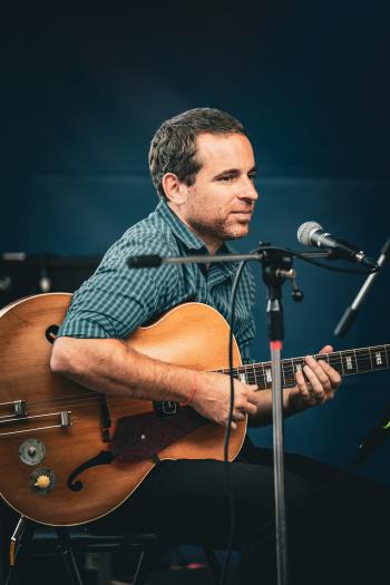Photo du concert Lucho Pellegrini Swingin'Drums à Rive Jazzy 2025, crédit : RJ-Palmieri Alessandro 