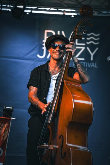 Photo du concert Alapar Jazz Band à Rive Jazzy 2025, crédit : AP/RJ
